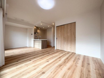 ���r���O�@-