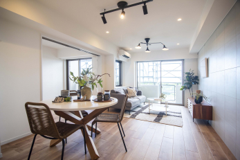 ���r���O�@-