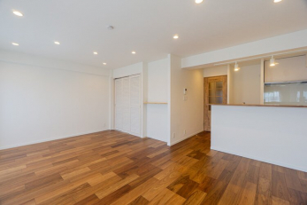 ���r���O�@-