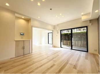 ���r���O�@-