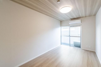 ���r���O�@-