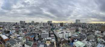 �Z�˂���̒��]�ʐ^�@-