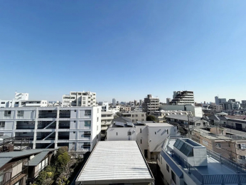 �Z�˂���̒��]�ʐ^�@-