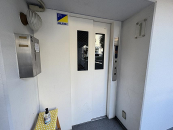 ���̑����p���@�G���x�[�^�[