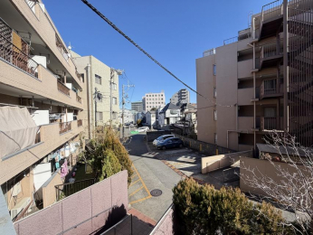 �Z�˂���̒��]�ʐ^�@-