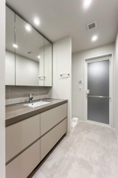 ���ʑ�E���ʏ��@-