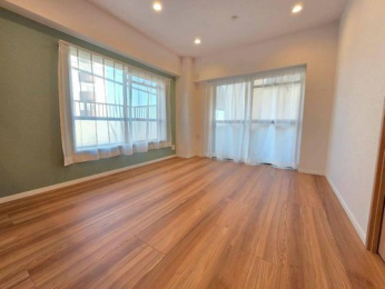 ���r���O�@-