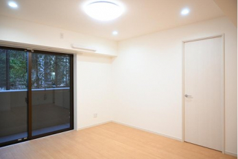 ���r���O�@-