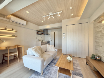 ���r���O�@-