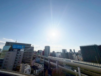 �Z�˂���̒��]�ʐ^�@-