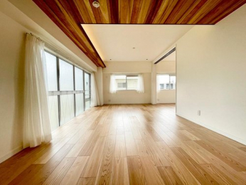 ���r���O�@-