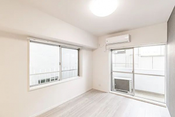 ���r���O�@-