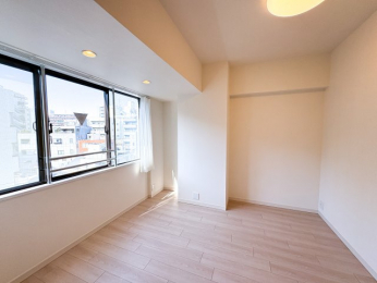 ���r���O�@-