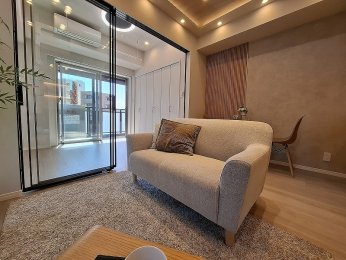 ���r���O�@-