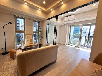 ���r���O�@-