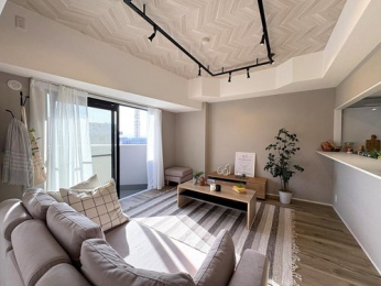 ���r���O�@-